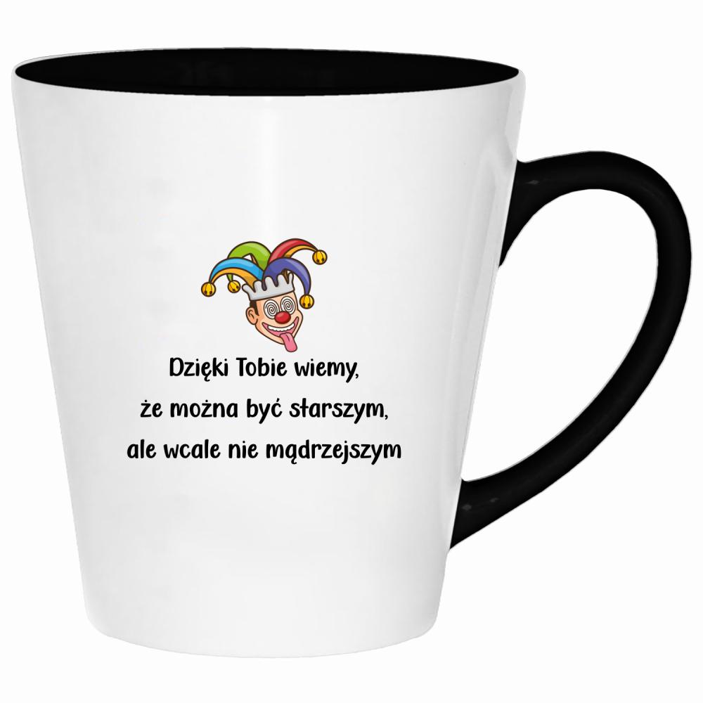 Dzięki Tobie wiemy, że można być starszym kubek latte kolor różowy
