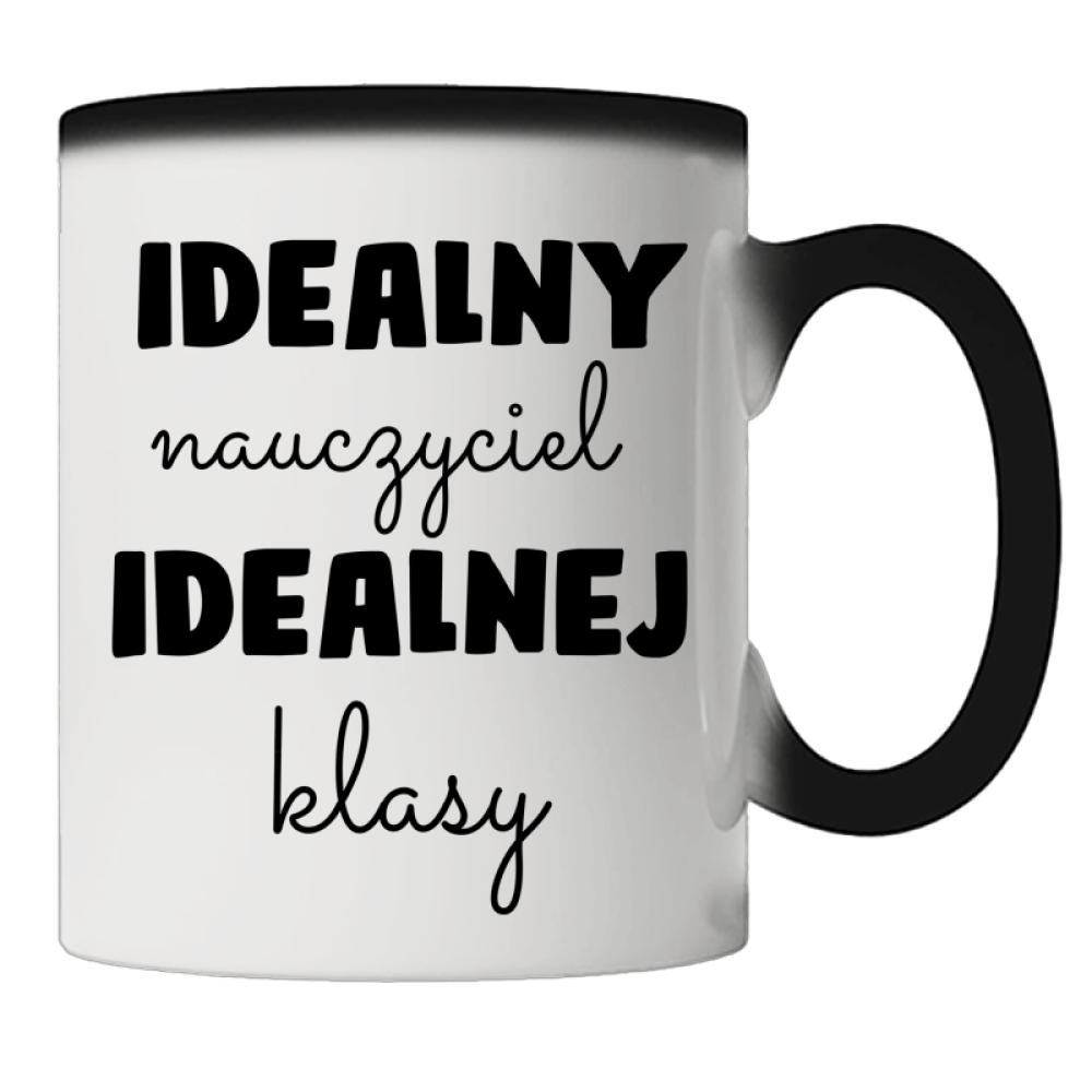 Idealny nauczyciel idealnej klasyy kubek magiczny kolor jasny róż