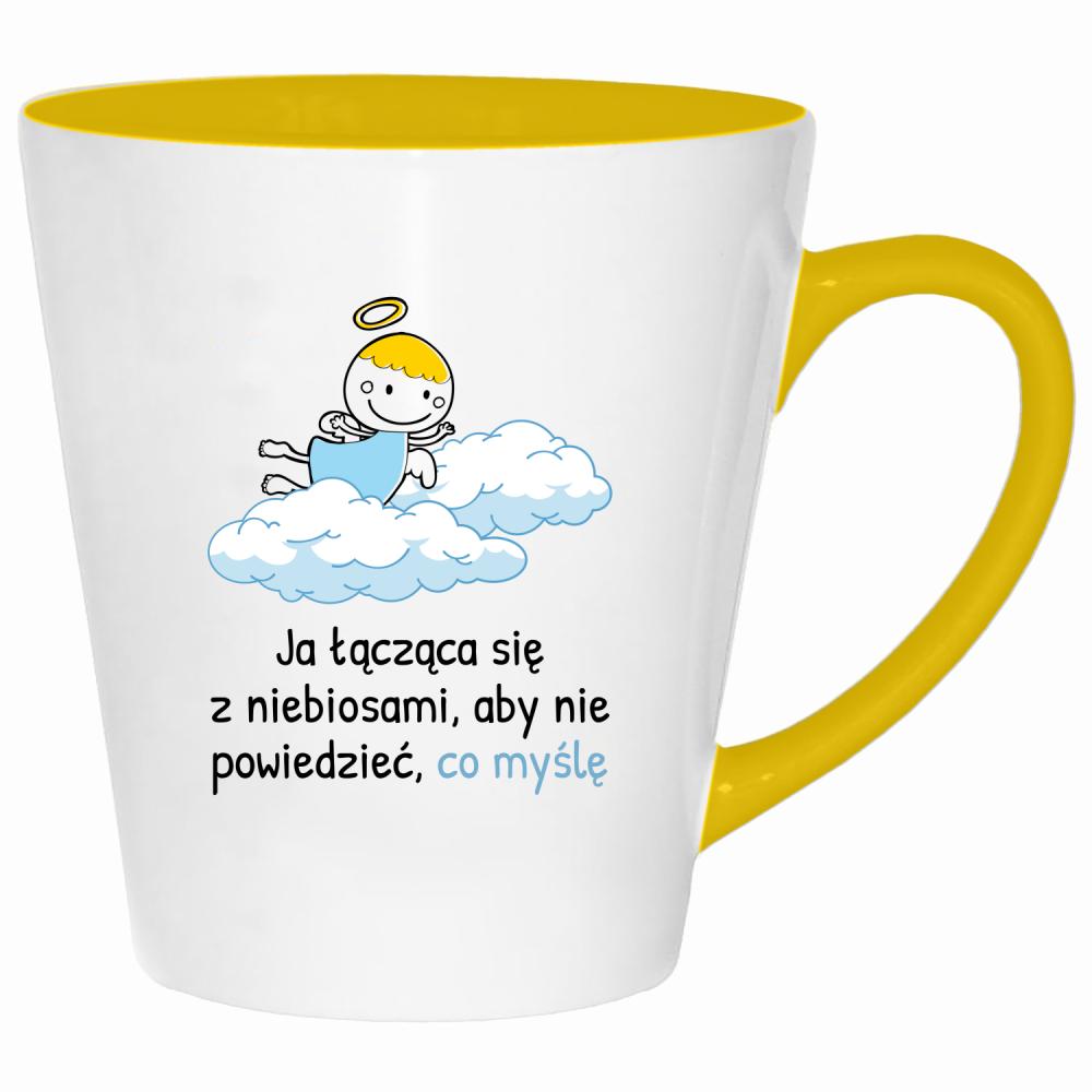 Ja łącząca się z niebiosami kubek latte kolor żółtyy