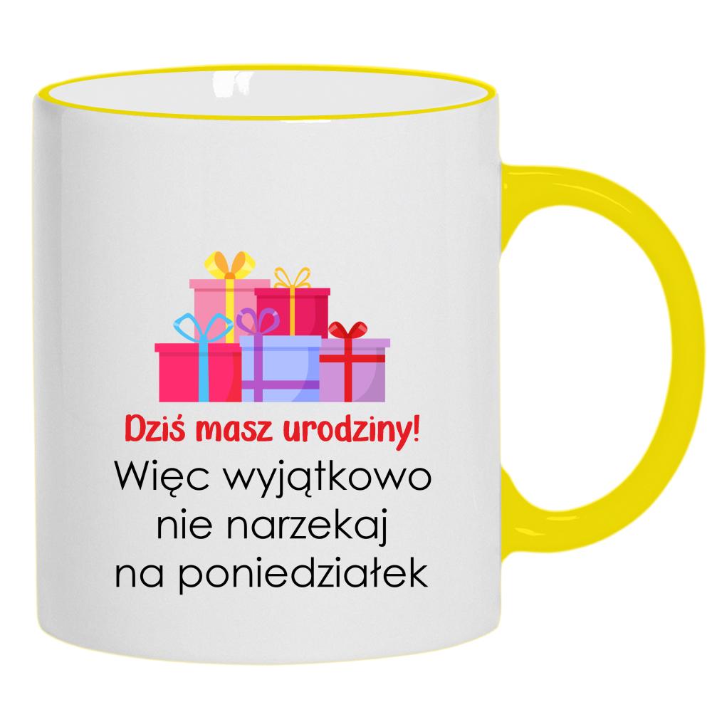 Kubek Dziś masz urodziny kubek żółty uchwyt i rant kolor jasnofioletowy