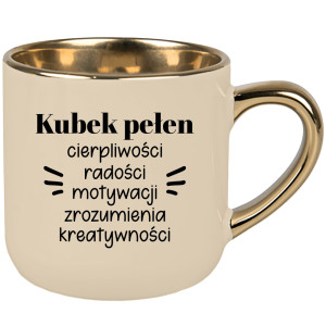 Kubek pełen cierpliwości radości motywacji