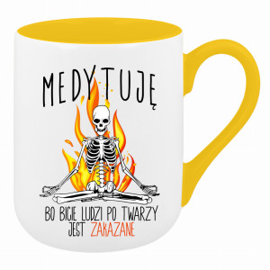 Medytuję, bo bicie ludzi po twarzy jest zakazane