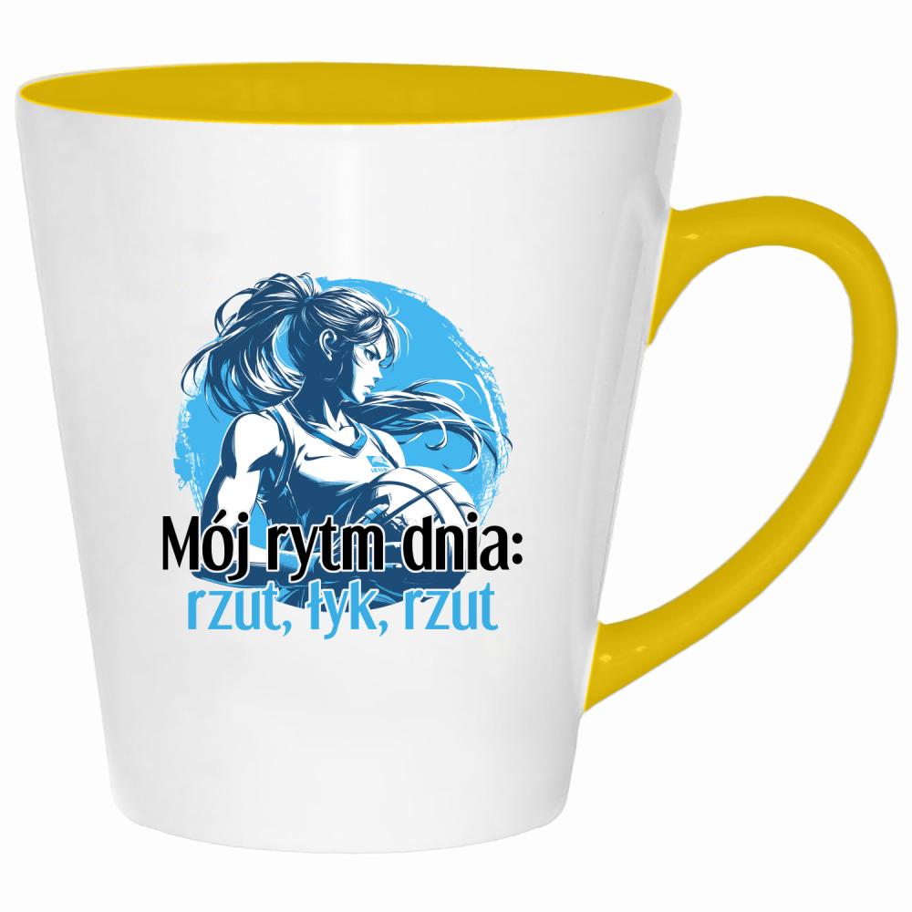Mój rytm dnia: rzut, łyk, rzut kubek latte kolor żółtyy