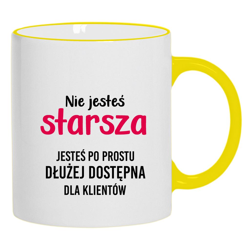 Nie jesteś starsza jesteś dłużej dostępna kubek żółty uchwyt i rant kolor żółtyy