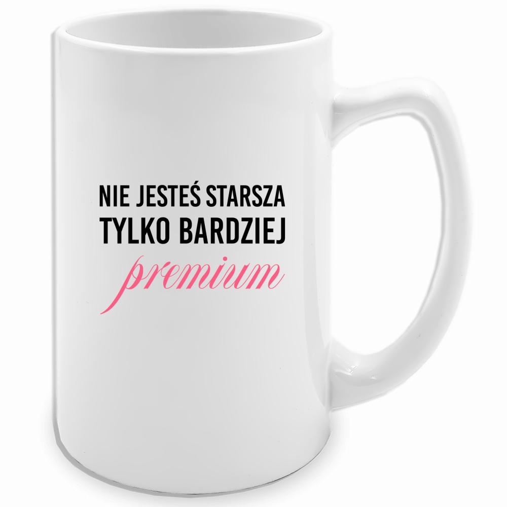 Nie jesteś starsza, tylko bardziej premium kubek biały 413 ml kolor czarnyy