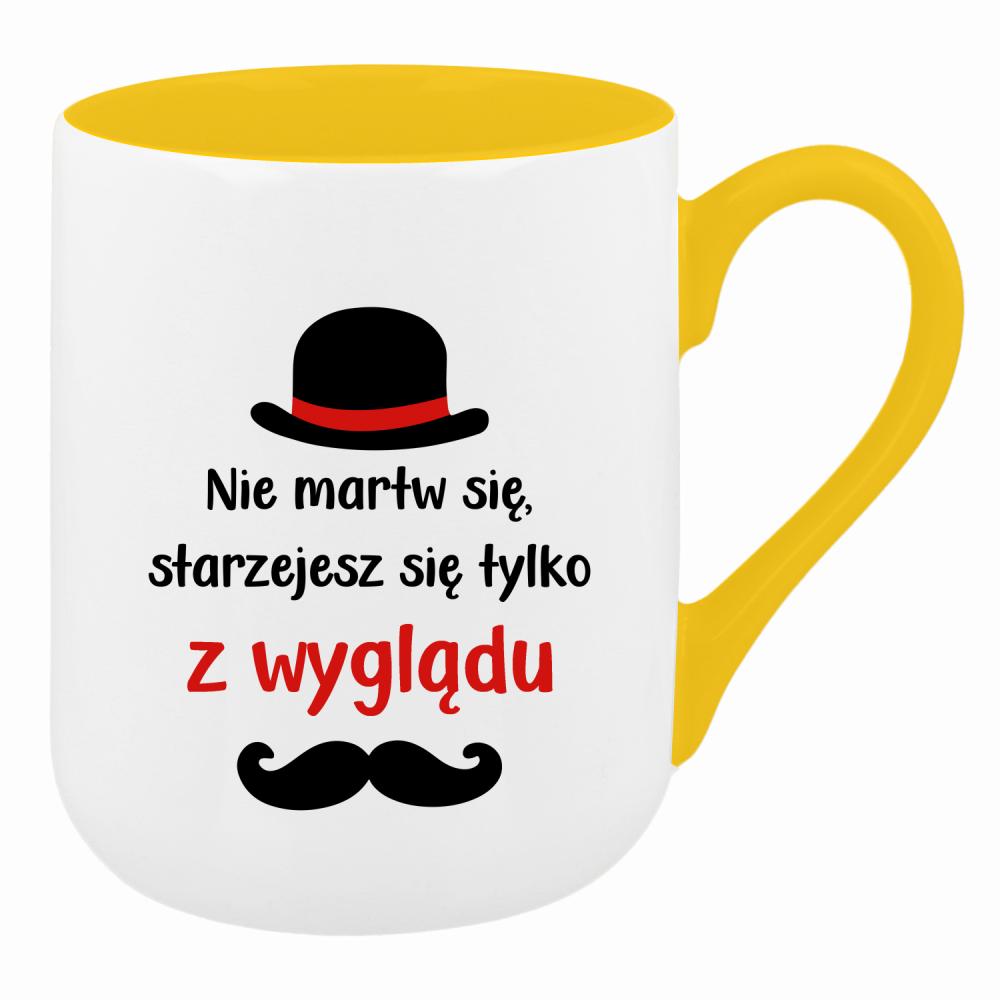 Nie martw się starzejesz się tylko z wyglądu kubek coffee kolor żółty