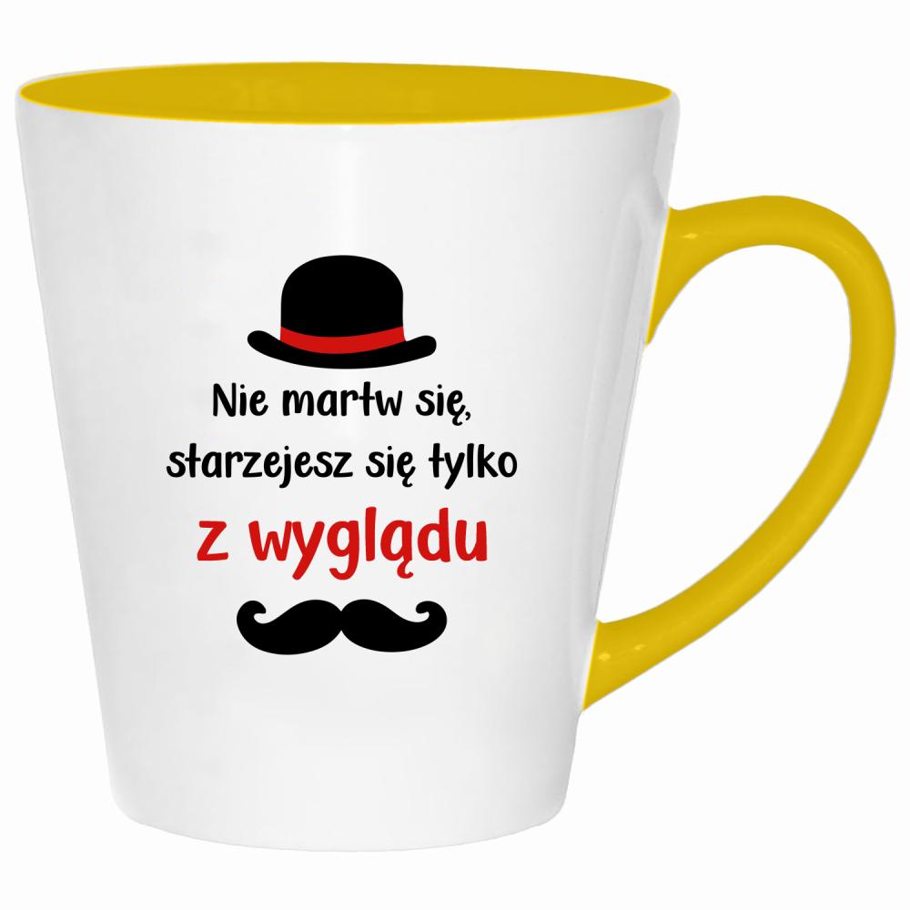 Nie martw się starzejesz się tylko z wyglądu kubek latte kolor żółtyy