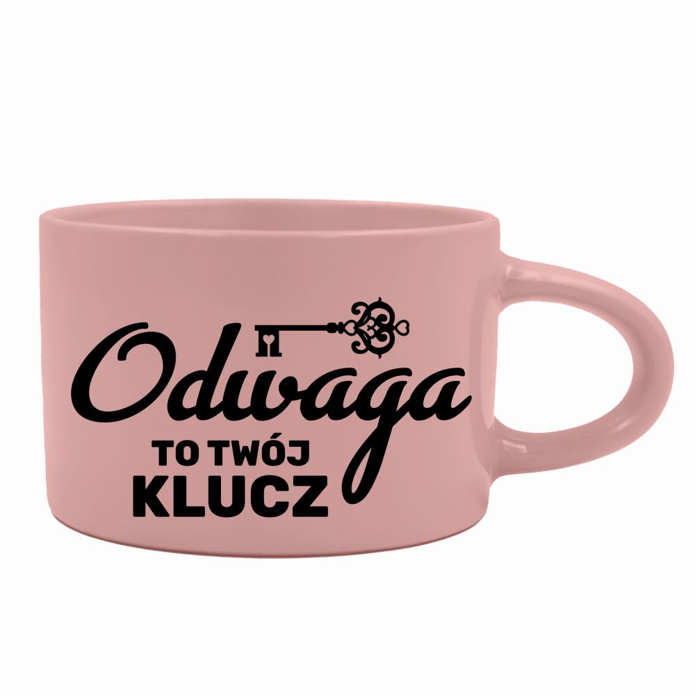 Odwaga to Twój klucz filiżanka sisi