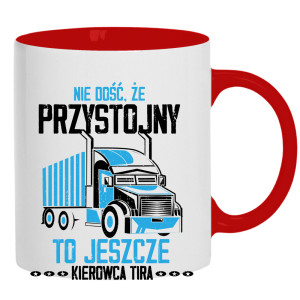 Przystojny kierowca tira
