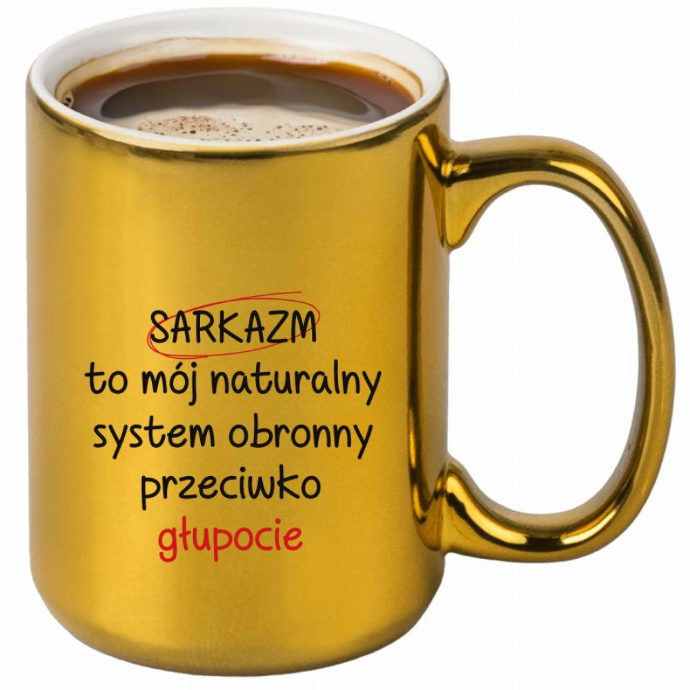 Sarkazm to mój naturalny system obronny kubek złoty kolor navy