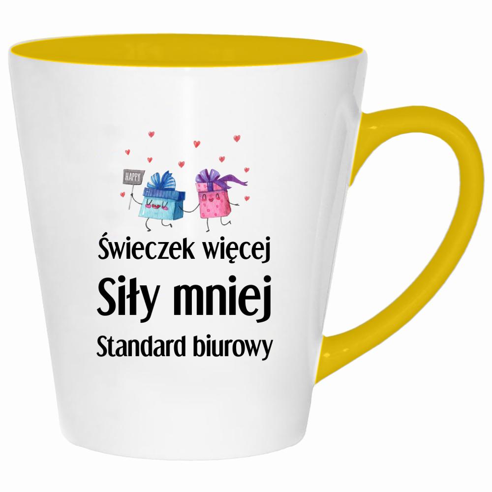 Świeczek więcej siły mniej kubek latte kolor żółtyy