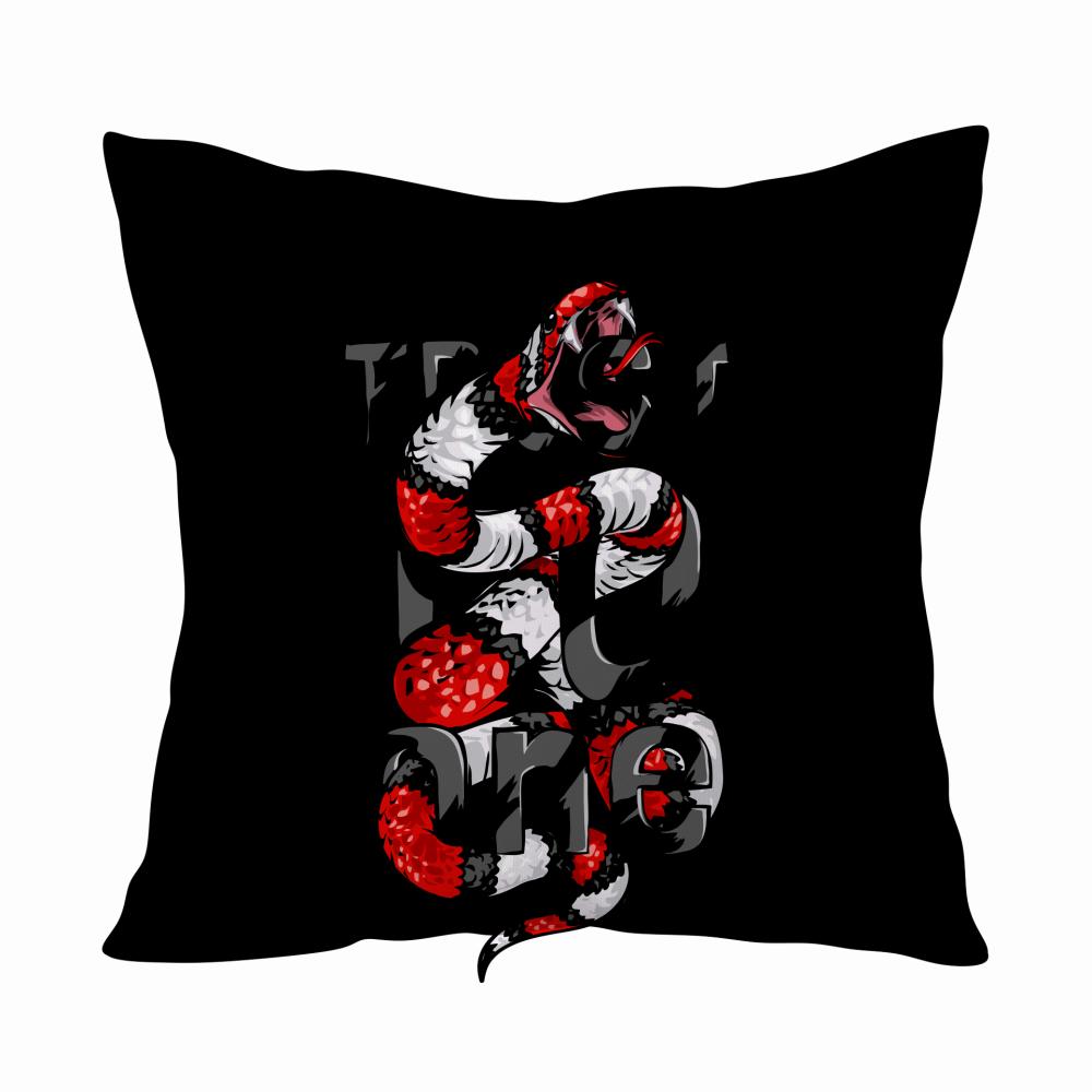 Trust No One poduszka kolor biały